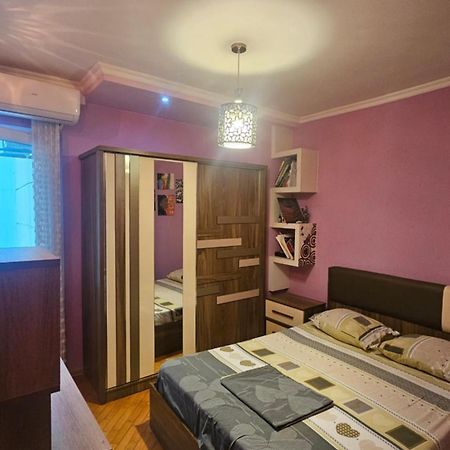 Nukri-2017 Appartement Batoemi Buitenkant foto