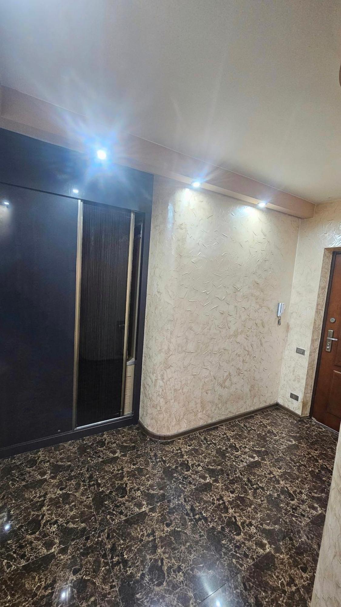 Nukri-2017 Appartement Batoemi Buitenkant foto